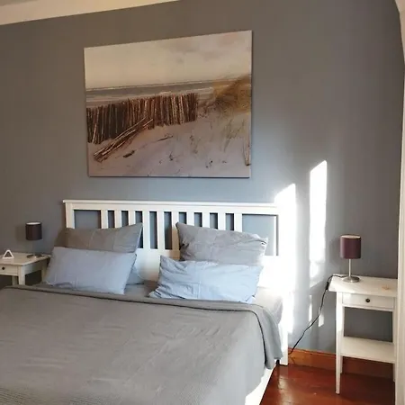 Birklund Modern Retreat
